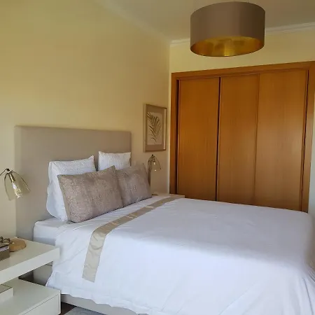 Marina De Albufeira, * Албуфейра