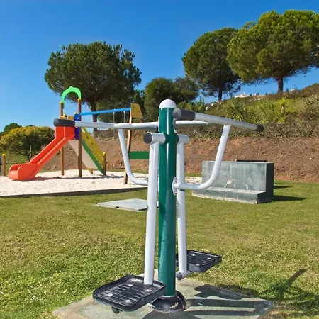 Marina De Albufeira, * Αλμπουφέιρα