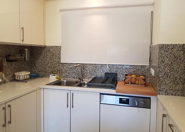 Marina De Albufeira, *